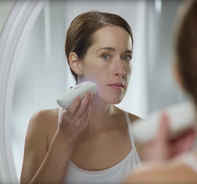Magic Makeup Wand from P&G Perfectly Erases Skin Imperfections